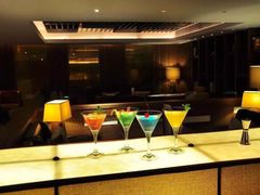-广州中心皇冠假日酒店·汇点大堂吧