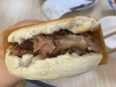 普通腊汁肉夹馍-樊记腊汁肉(竹笆市总店)