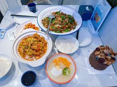 -山与蓝·轻糖鲜果蛋糕(勒泰店)