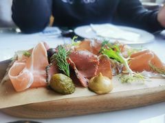 -九月里.自由花园餐厅