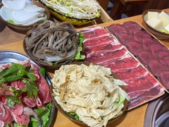 -黔三一夺夺粉酸汤火锅(百信店)