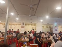 -冶建镜子·老南昌大排档·江西虾王(总店)