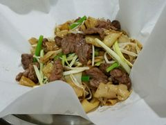 -山顶沙河粉-粤菜馆(凯旋店)