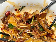 -费大厨辣椒炒肉(黄兴中心广场店)