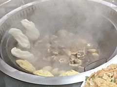 玉米面饼子-农家乐大锅台铁锅炖(四流中路店)