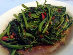 -明记烧鱼美味店