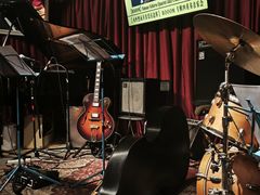 -东岸Cafe 爵士俱乐部