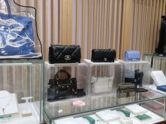 -吉吉吉名品二手奢侈品名表名包回收(静安店)