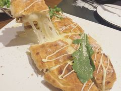 金枪鱼披萨-造精酿餐厅
