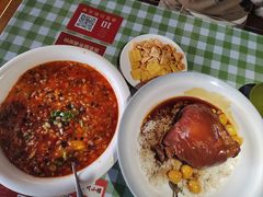 -五百斤·20年正宗川菜·猛火现炒(鲁东大学店)