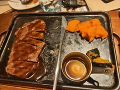 -必胜客(尹山湖歌林公园店)