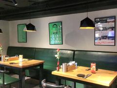 大堂-腰子哥烤串(石佛营炫特店)