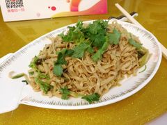 XO酱葱油捞面-广州塔晖粤轩中餐厅