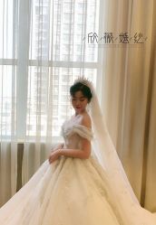 -欣薇婚纱(新源乐汇城店)