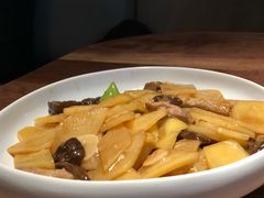 黄蘑菇土豆片-原食日记(合生汇购物中心店)