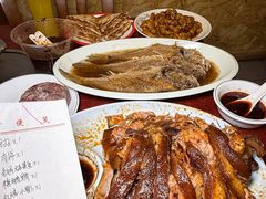 -聚首堂·特色小吃·肘子(什刹海德胜门店)