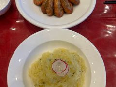 -侬佳蒸菜馆(听潮店)