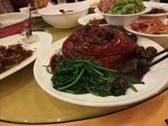 -山明水秀大饭店