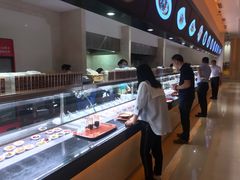 -白金汉爵大酒店-24小时餐厅