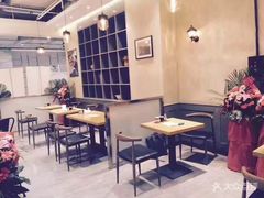 -半亩良田排骨米饭(西城红场店)