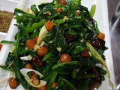 -东顺全羊坊烧烤炒菜莜面(张北店)