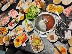 -佰烧海鲜烤肉火锅自助(台东步行街店)