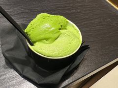 -白蘭BLANK(杭州湖滨银泰in77C区店)