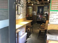 -嘎灵阁馄饨铺(富平路店)