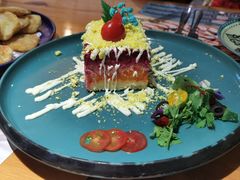 -米德维奇俄式西餐厅(西六道街店)