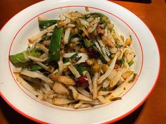 -魏铭鱼头捞饭(晋阳路店)