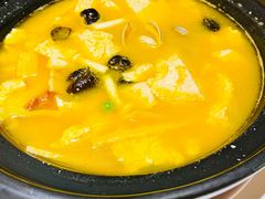 石锅手工豆腐-维园悦谱·海派家常菜(乌鲁木齐南路店)