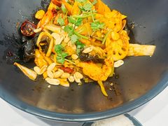 -醉人椒麻辣香锅(王府井喜悦店)