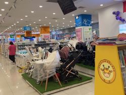 -孩子王(万达广场店)