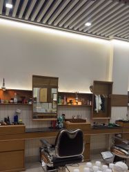 -MARTIN'S BARBER SHOP男士理发馆