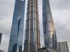 -陆家嘴空中步行连廊