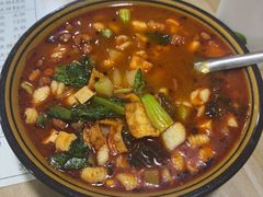 -吴三酸菜麻食酱香面馆(印花布园小区店)
