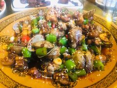 花甲与鸡-庭院小酌(瑞莲街店)