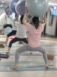 -爱尔乐美孕产瑜伽·普拉提