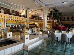 -碧中海汤泉汗蒸酒店