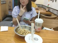 -地道战卤粉(名牌大厦店)