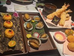 -花潮料理艺食馆(成都万象城店)