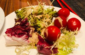 Salad Counter