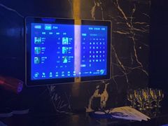 -温莎KTV(珠江路店)
