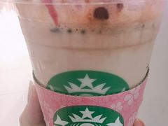 热花莓茶拿铁-星巴克(南通如皋文峰大世界店)