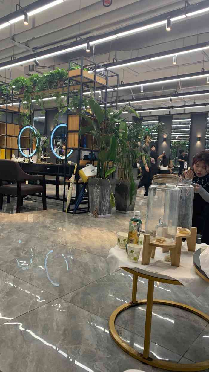 藤野造型·染发烫发(长沙万家丽国际购物广场店)-"万家丽国际购物广场