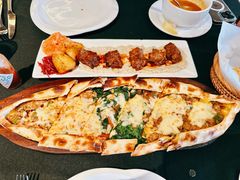 -Efes Turkish & Mediterranean Cuisine 艾菲斯餐厅(陆家嘴店)