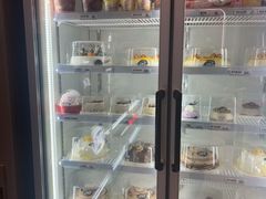 -DQ·蛋糕·冰淇淋(三亚青春颂店)