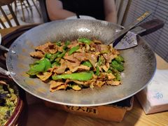 -费大厨辣椒炒肉(万家丽一店)