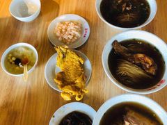 -朱鸿兴面馆(镇湖店)