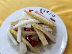 泡菜-荣生萝卜汤饭店